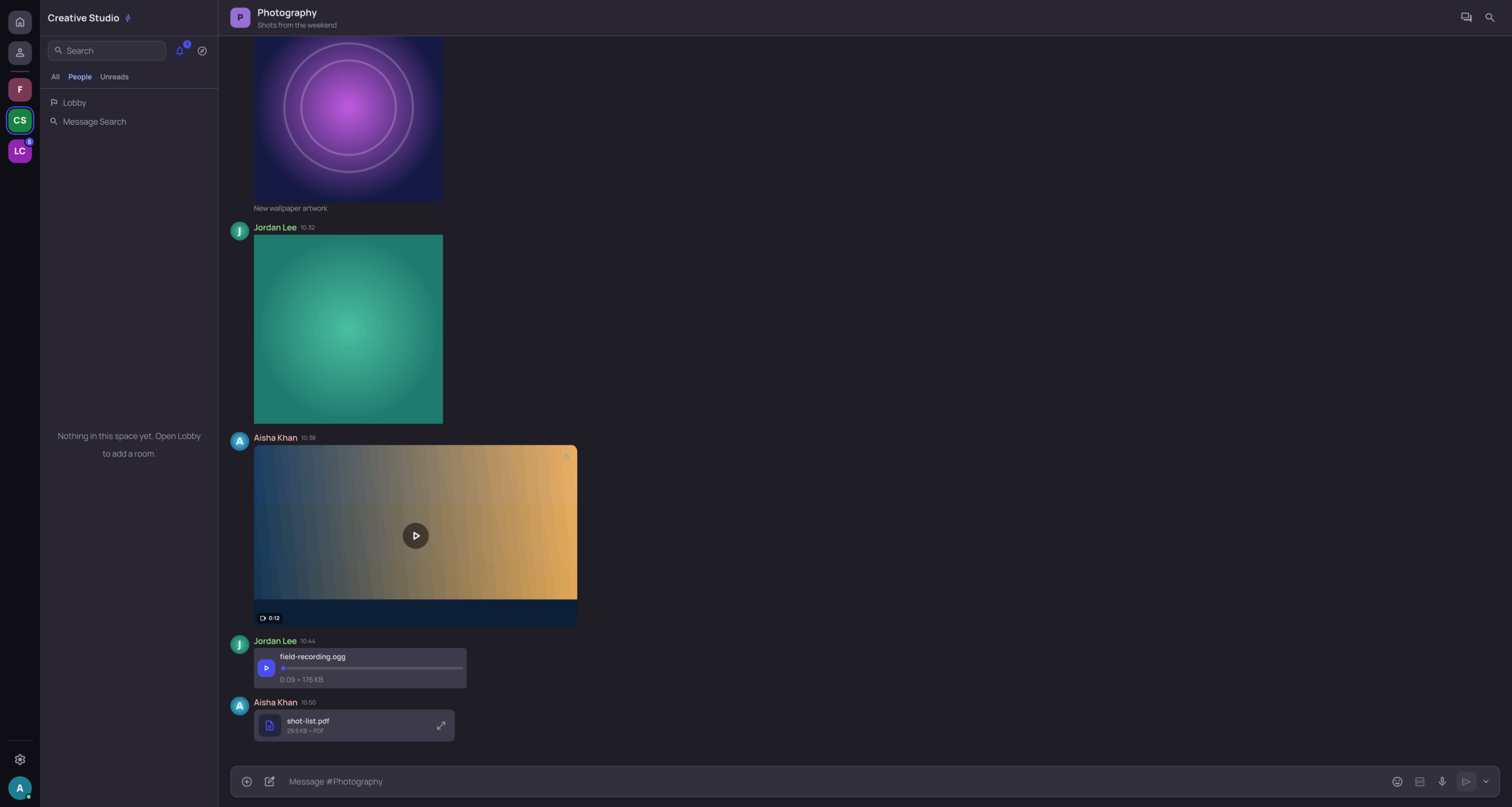 Images, video and files in a Lightning room
